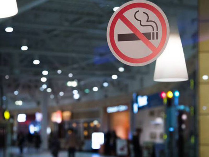Paraguay prohíbe fumar en lugares públicos