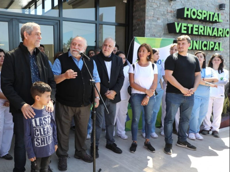 Inauguran hospital veterinario municipal 